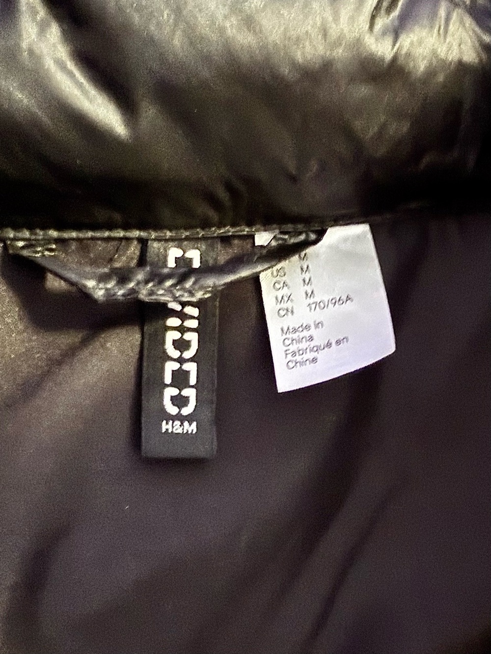 NWOT H&M Cream/Block-Coloured Puffer Jacket Size M - Picture 2 of 10